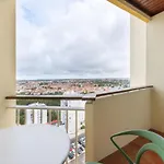 Equador Superior By Olala Homes