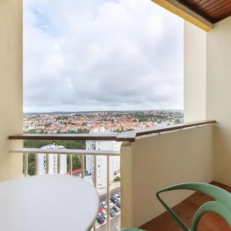 Equador Superior By Olala Homes