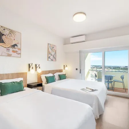 Equador Superior By Olala Homes